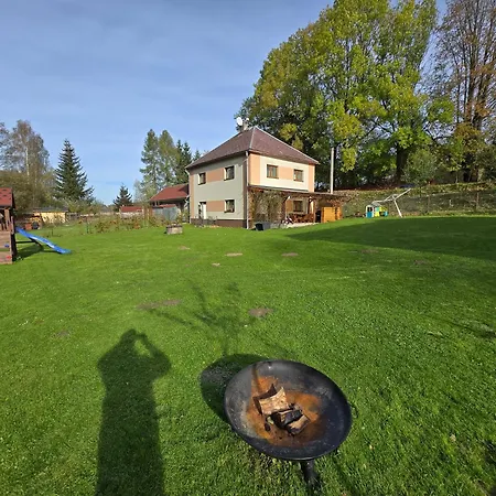 Farma U Lesa Homestay szállás *